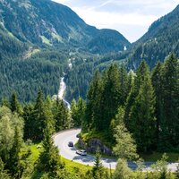 Gerlos alpine road, view of waterfalls | © gerlosstrasse.at/Michael Stabentheiner