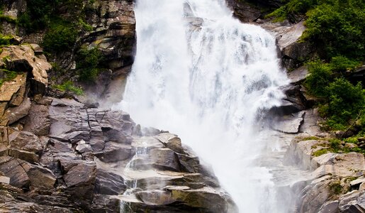 Blick hinauf zum Wasserfall | © krimmler-wasserwelten.at/Kolarik